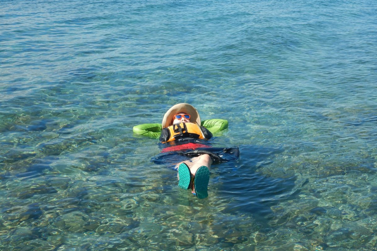 9939CarolynRelaxSea.3